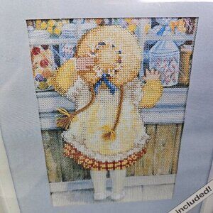 Sweet Treats JCA‎ Weekenders Cross Stitch Kit Little Girl Aida Includes Mat New